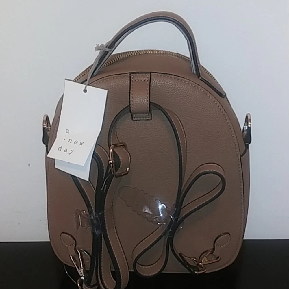 Tan Backpack With Inside & Outside Pockets